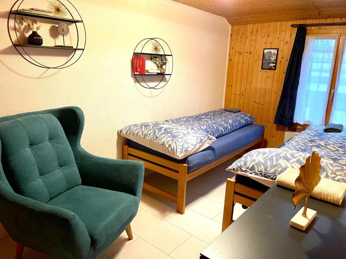 Schoene Ferienwohnung Mit Seeblick Θουν Εξωτερικό φωτογραφία
